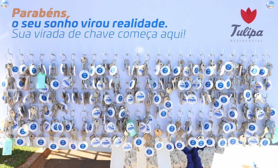 Casa Fácil Paraná: Darci Piana entrega casas para 292 famílias de Ponta Grossa