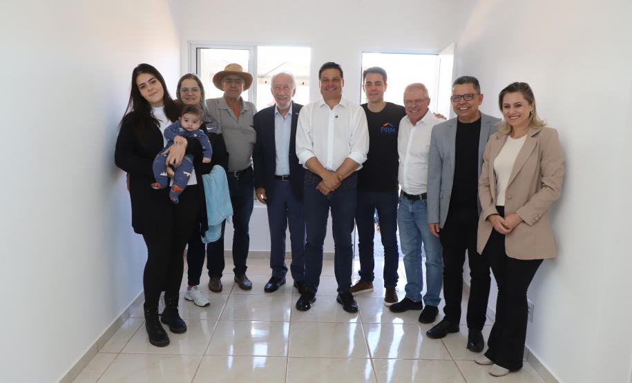Casa Fácil Paraná: Darci Piana entrega casas para 292 famílias de Ponta Grossa