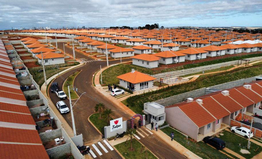 Casa Fácil Paraná: Darci Piana entrega casas para 292 famílias de Ponta Grossa