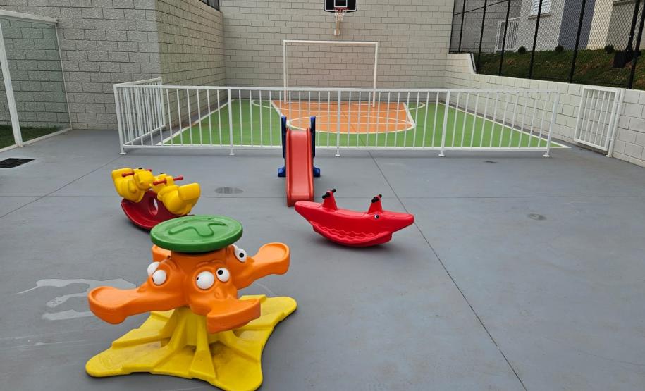 Com aporte estadual de R$ 2,33 milhões, 200 famílias de Maringá conquistam imóveis próprios