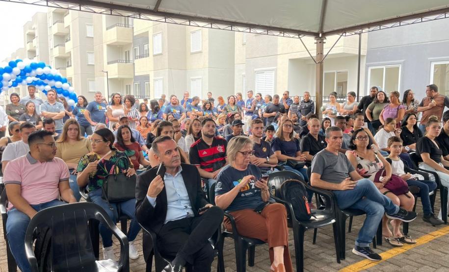 Com aporte estadual de R$ 2,33 milhões, 200 famílias de Maringá conquistam imóveis próprios