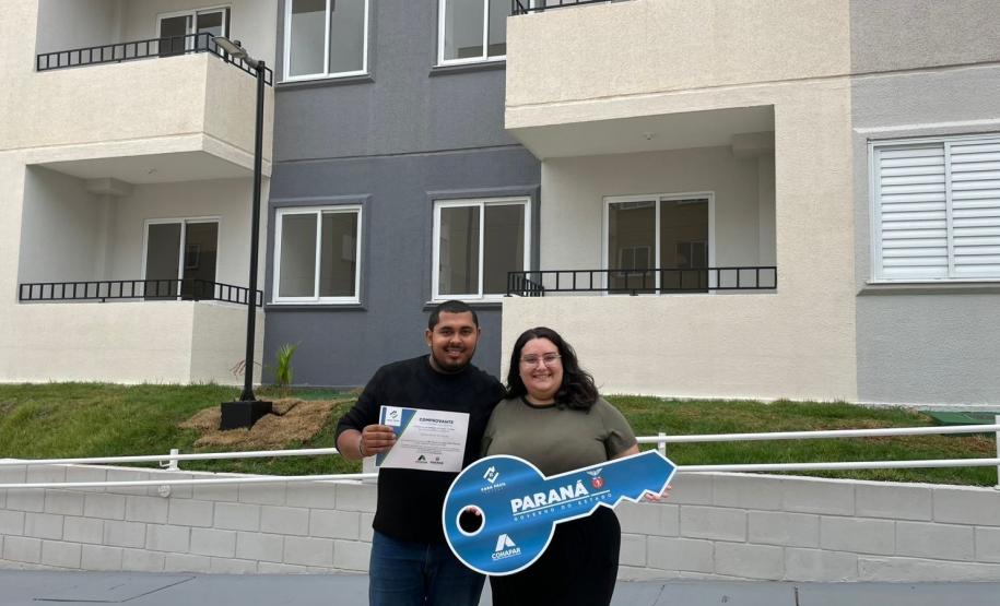Com aporte estadual de R$ 2,33 milhões, 200 famílias de Maringá conquistam imóveis próprios