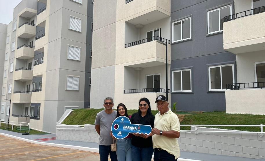 Com aporte estadual de R$ 2,33 milhões, 200 famílias de Maringá conquistam imóveis próprios