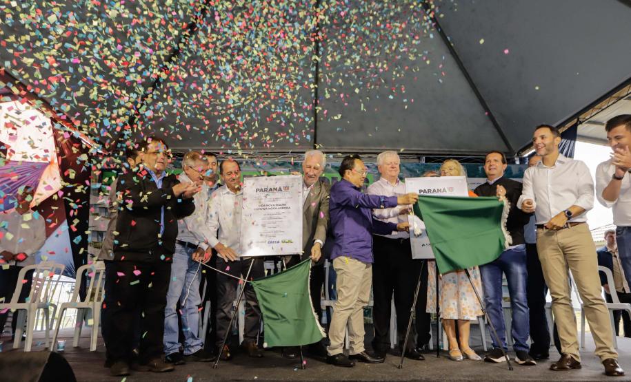 532 famílias de Cafelândia e Nova Aurora recebem as chaves da casa própria