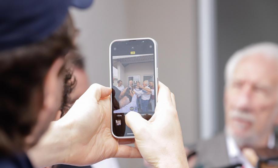 532 famílias de Cafelândia e Nova Aurora recebem as chaves da casa própria