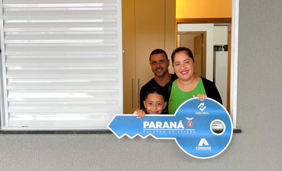 Com apoio do Casa Fácil, novo residencial é entregue e beneficia 30 famílias de Paranavaí