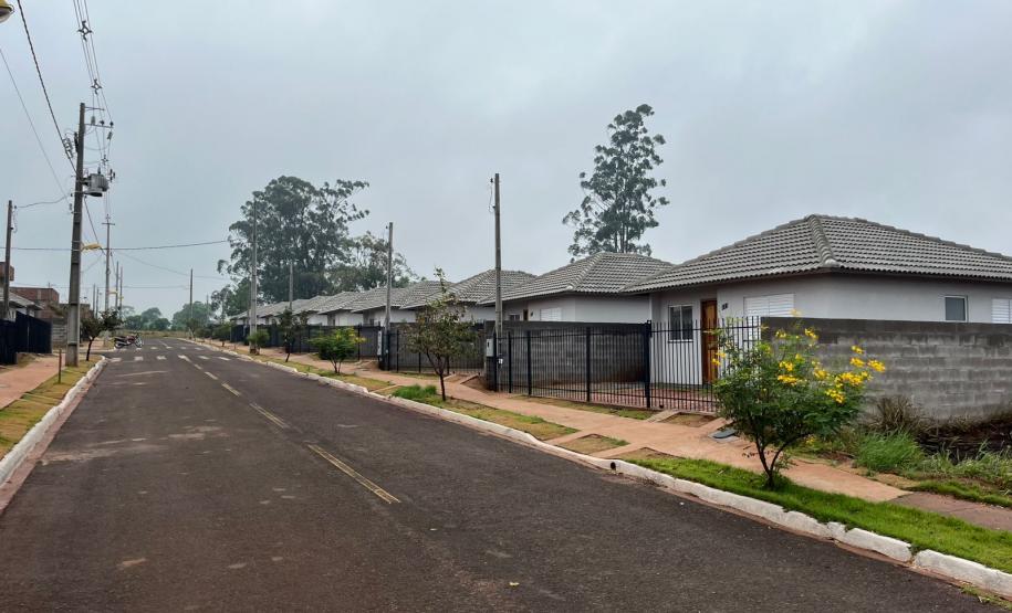 Com apoio do Casa Fácil, novo residencial é entregue e beneficia 30 famílias de Paranavaí