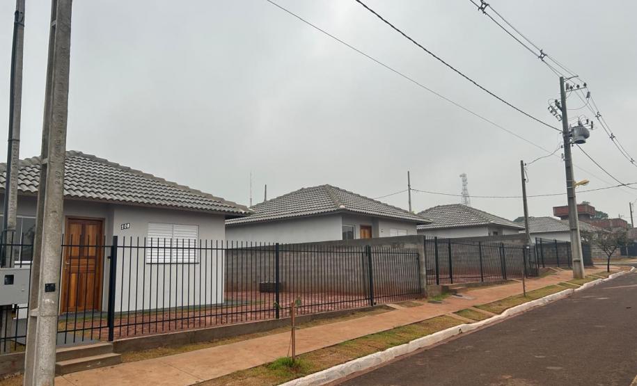 Com apoio do Casa Fácil, novo residencial é entregue e beneficia 30 famílias de Paranavaí