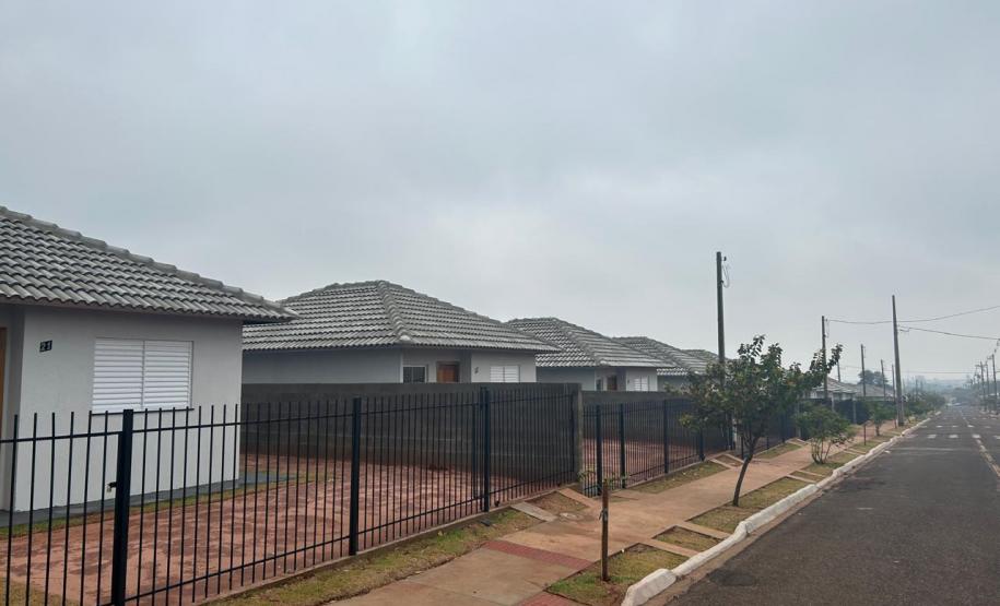Com apoio do Casa Fácil, novo residencial é entregue e beneficia 30 famílias de Paranavaí