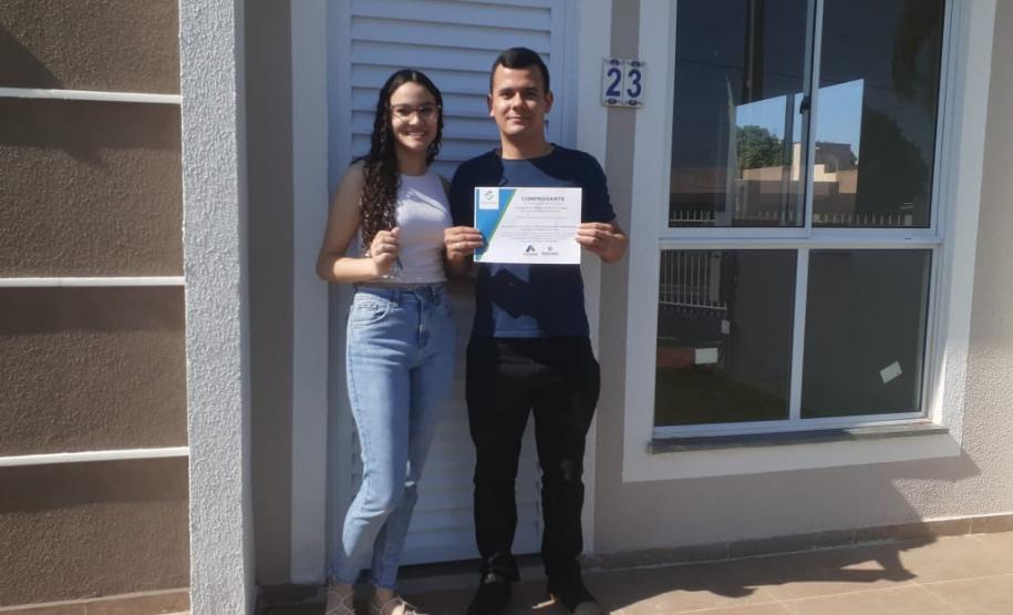 Com recursos estaduais, Cohapar entrega residencial com 47 novas casas em Foz do Iguaçu