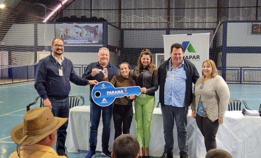 Em Coronel Domingos Soares, 29 famílias recebem moradias financiadas pela Cohapar