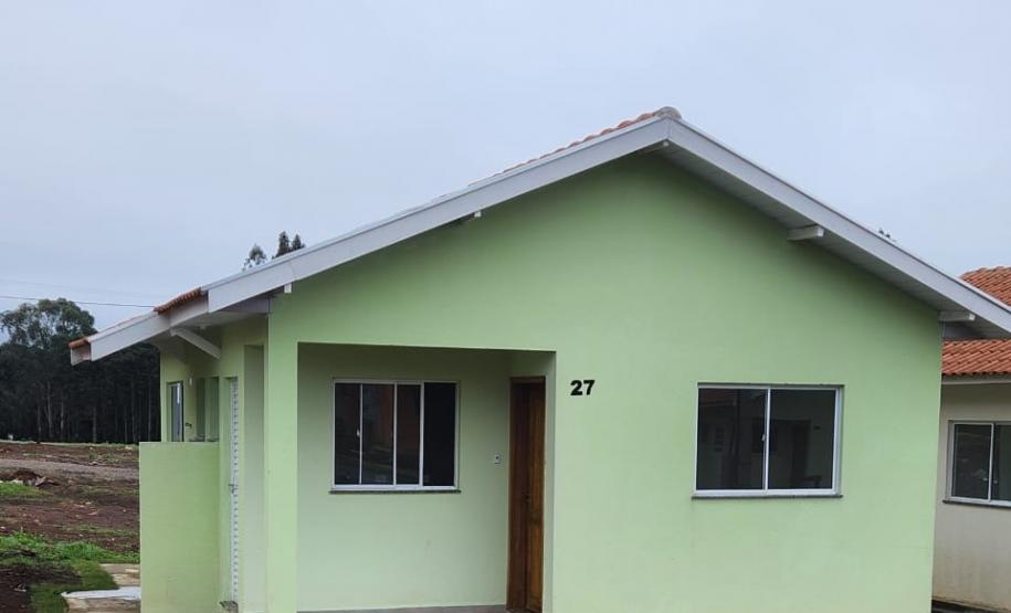 Em Coronel Domingos Soares, 29 famílias recebem moradias financiadas pela Cohapar