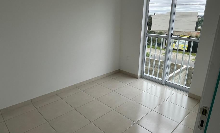 Cohapar entrega residencial com 184 casas e apartamentos em Curitiba