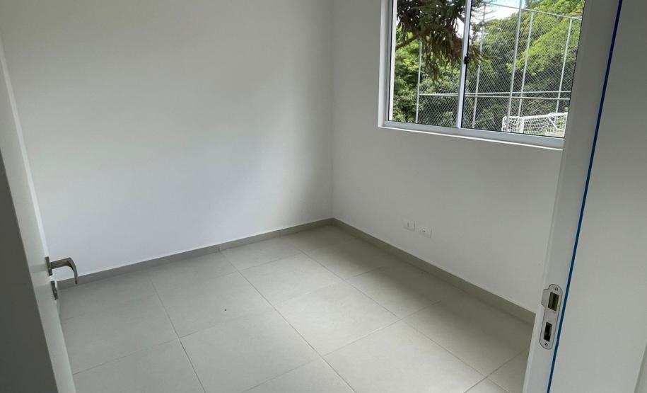Cohapar entrega residencial com 184 casas e apartamentos em Curitiba