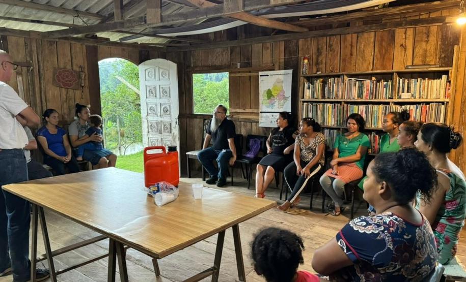Cohapar entrega moradias para famílias quilombolas de Guaraqueçaba