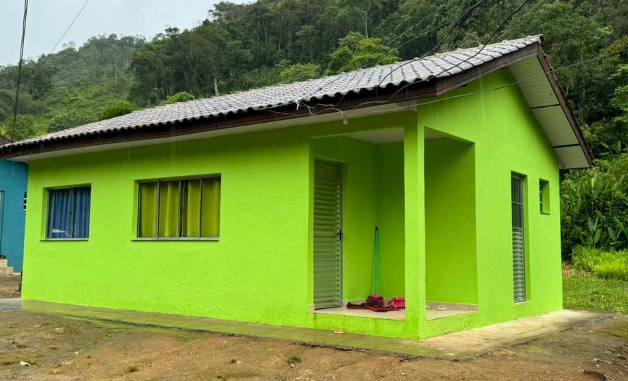 Cohapar entrega moradias para famílias quilombolas de Guaraqueçaba