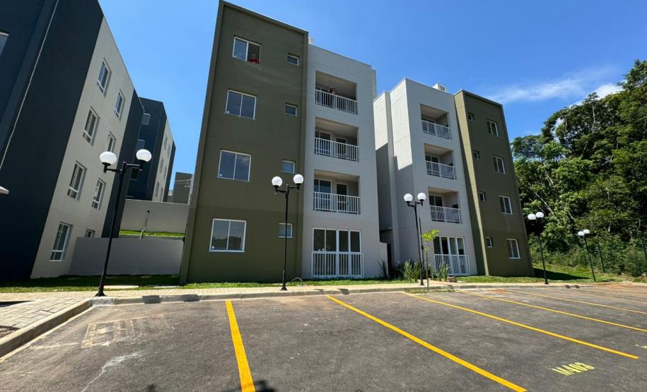 Com aporte de R$ 2,5 milhões pelo Casa Fácil, residencial com 208 apartamentos é entregue em Araucária