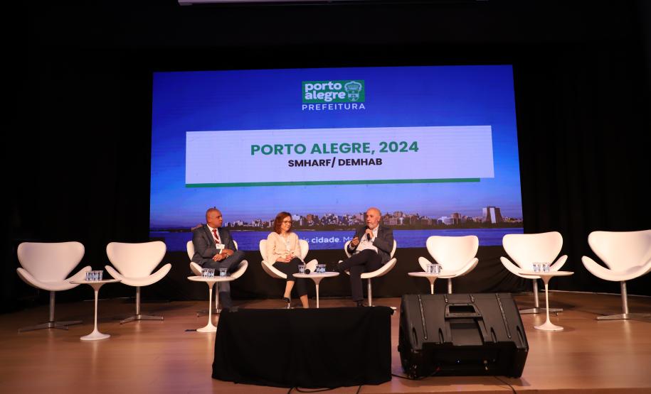 Painéis debatem programas, parcerias e fontes de financiamento para habitação