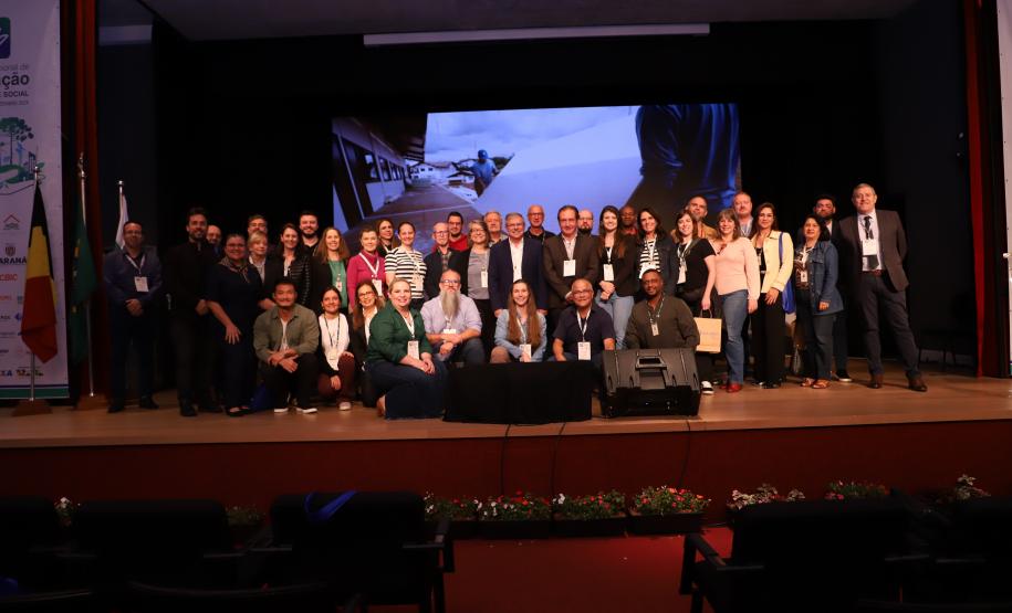 Painéis debatem programas, parcerias e fontes de financiamento para habitação