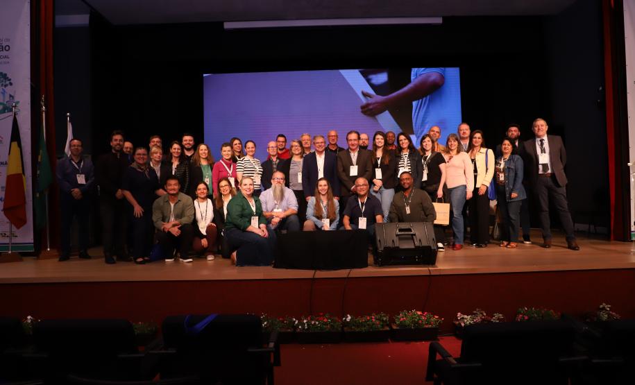 Painéis debatem programas, parcerias e fontes de financiamento para habitação