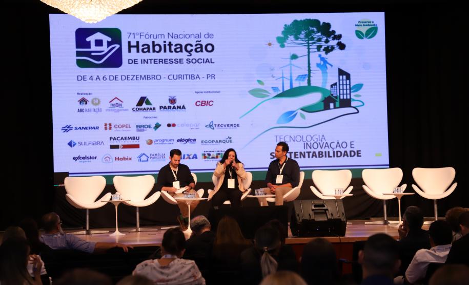 Painéis debatem programas, parcerias e fontes de financiamento para habitação