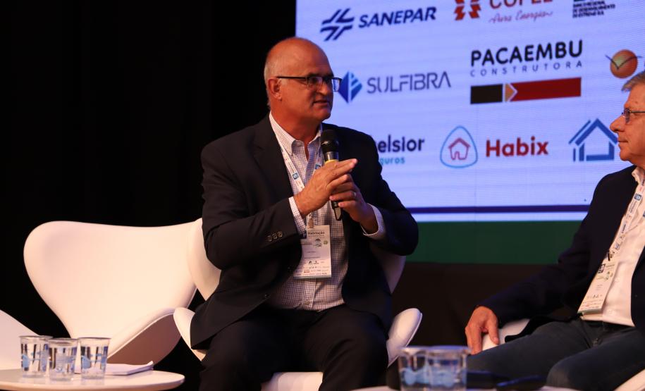 Painéis debatem programas, parcerias e fontes de financiamento para habitação