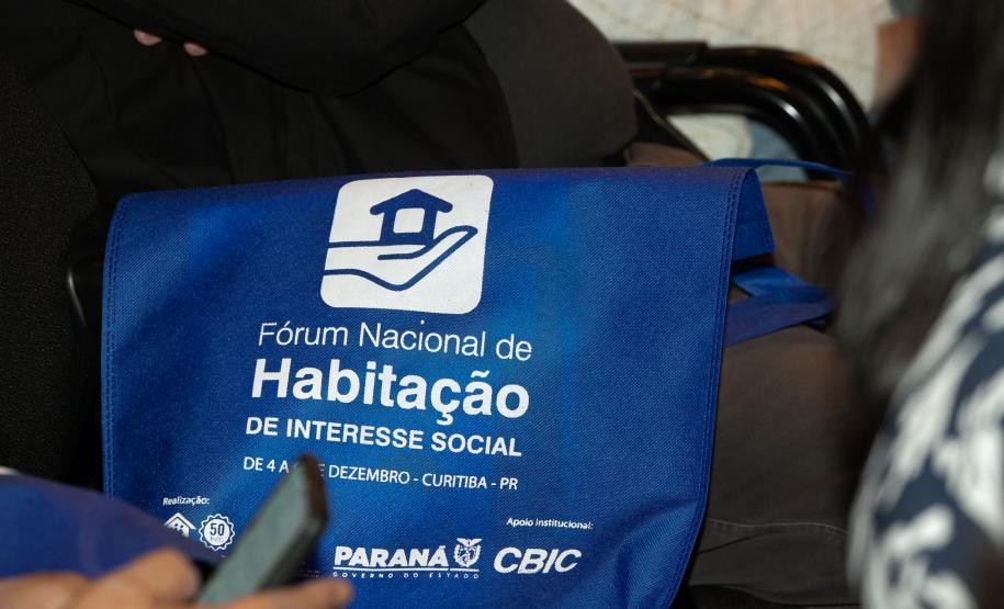 R$ 1,7 bilhão: Paraná firma convênio com BID e Caixa para novas fases do Casa Fácil