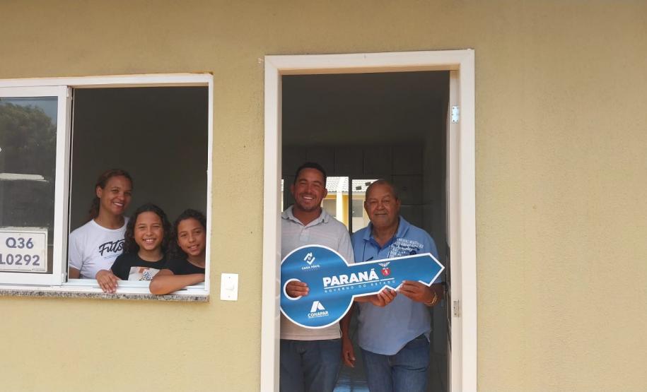 100 famílias de Foz do Iguaçu conquistam a casa própria com o Casa Fácil Paraná - Modalidade Financiamento