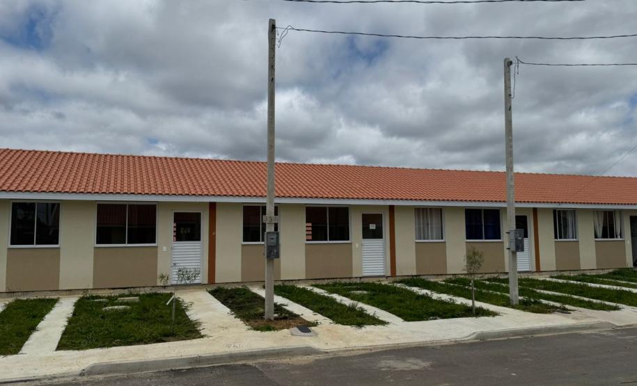 Cohapar entrega 178 imóveis urbanos e rurais para famílias de Lapa