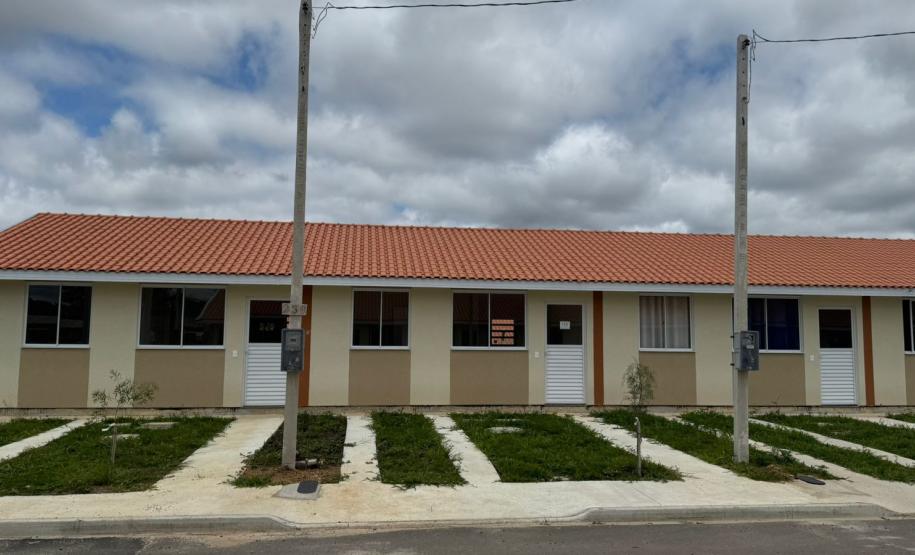 Cohapar entrega 178 imóveis urbanos e rurais para famílias de Lapa