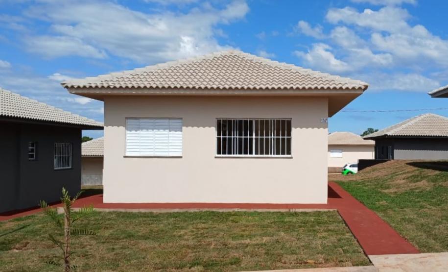 Em Jussara e Santa Cruz do Monte Castelo, 89 famílias comemoraram as festas de fim de ano em suas moradias próprias