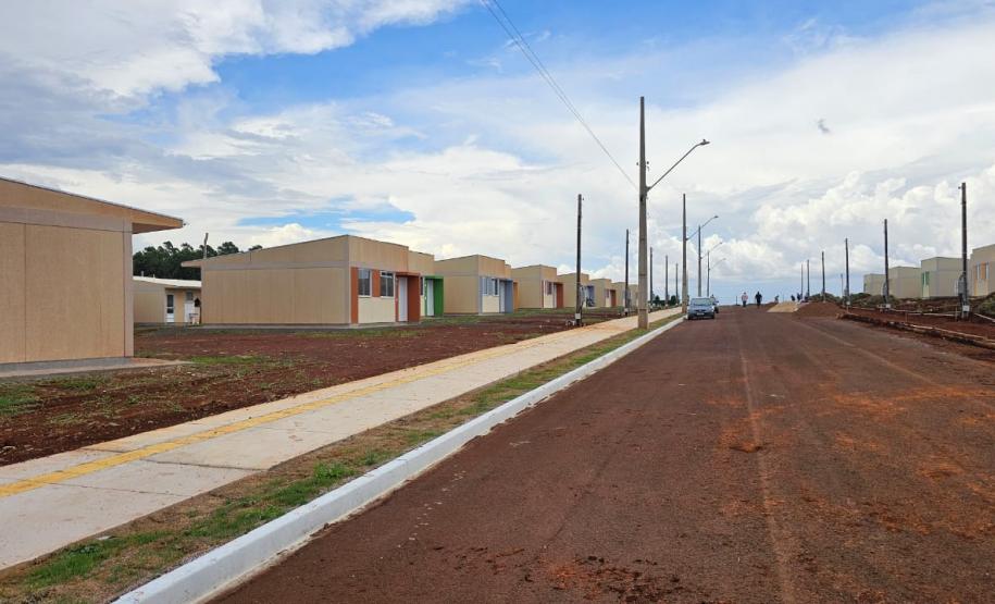 Aporte de R$ 1,1 milhão em recursos estaduais garante entrega de residencial com 84 moradias em Toledo