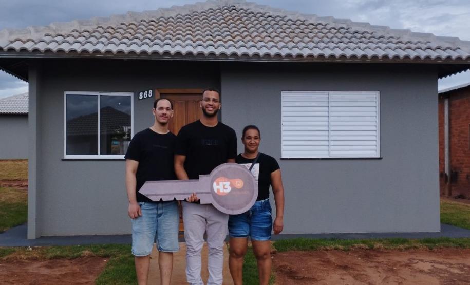 Em Jussara e Santa Cruz do Monte Castelo, 89 famílias comemoraram as festas de fim de ano em suas moradias próprias