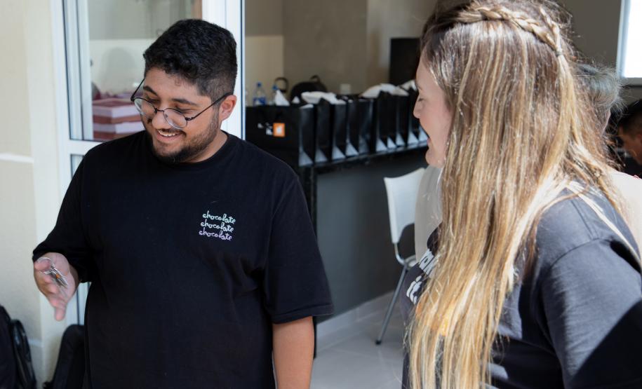 Com recursos do Casa Fácil, Cohapar entrega novo empreendimento com 96 apartamentos em Pinhais