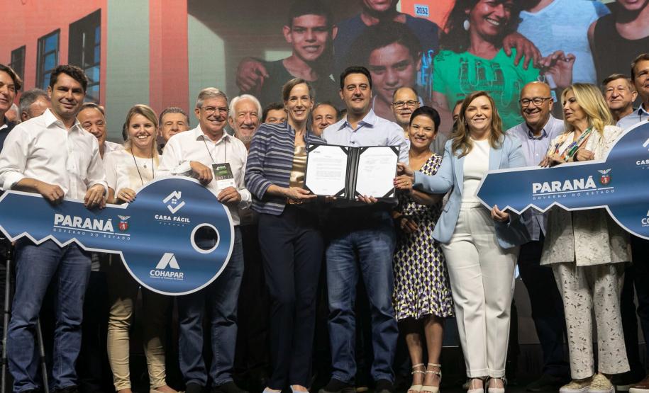 Paraná vai investir mais de R$ 1 bilhão para a construção de 6 mil casas a famílias vulneráveis