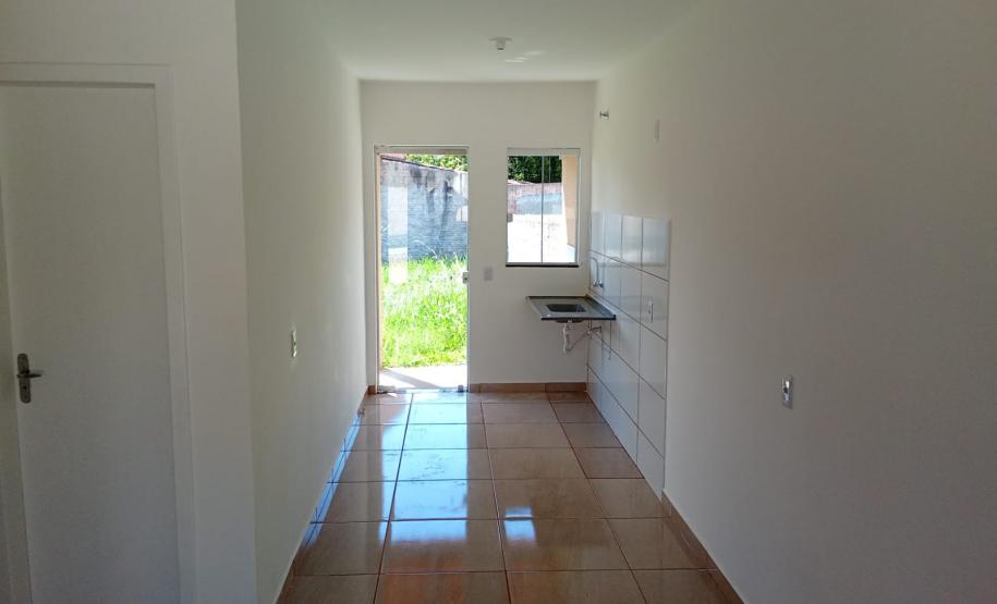 Com apoio do Estado, 50 famílias recebem as chaves da casa própria em Ponta Grossa