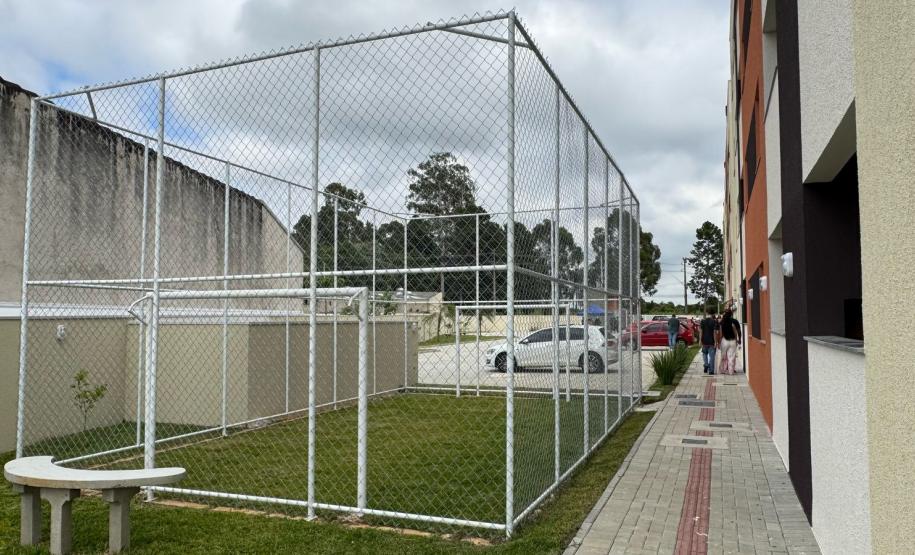 96 famílias de Araucária conquistam imóveis próprio com ajuda do Casa Fácil Paraná