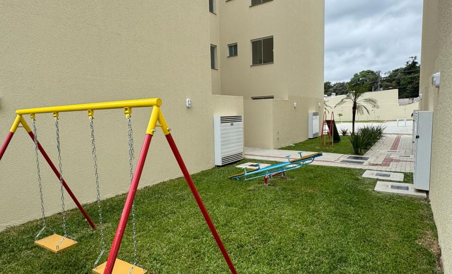 96 famílias de Araucária conquistam imóveis próprio com ajuda do Casa Fácil Paraná