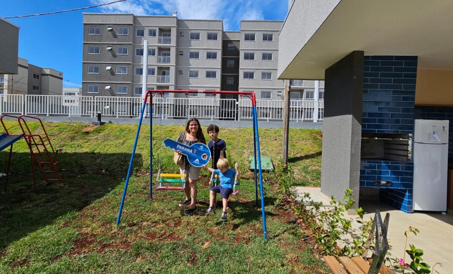 Com mais de R$ 2,4 milhões em recursos estaduais, residencial beneficia 200 famílias em Cascavel