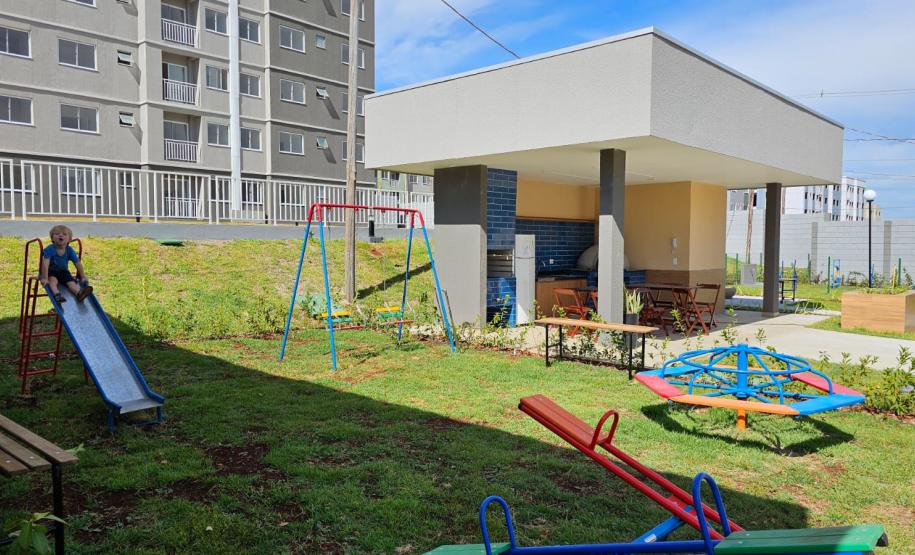 Com mais de R$ 2,4 milhões em recursos estaduais, residencial beneficia 200 famílias em Cascavel