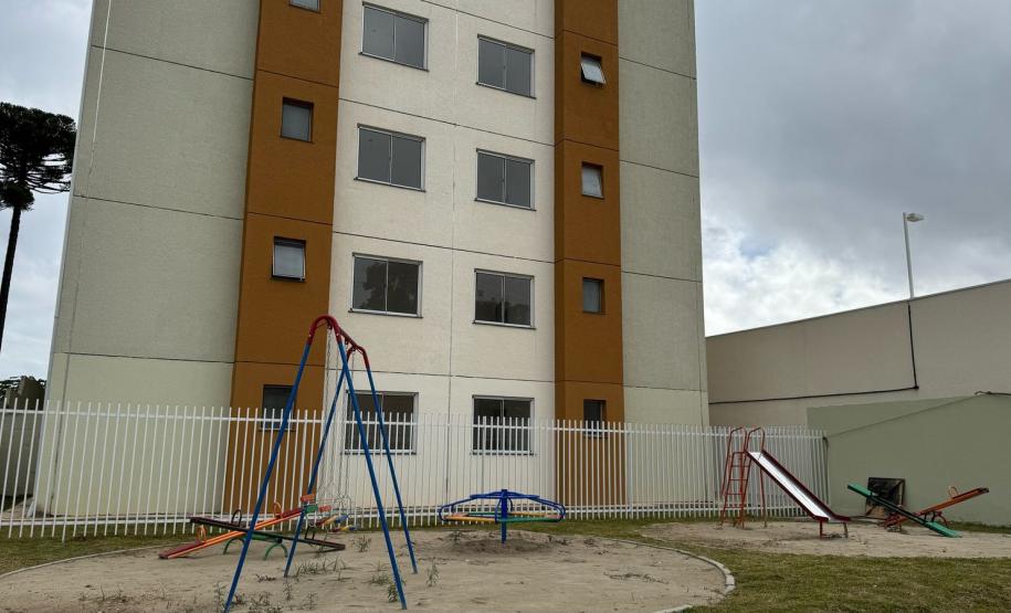 Recursos estaduais ajudam 144 famílias de Almirante Tamandaré a conquistarem a moradia própria