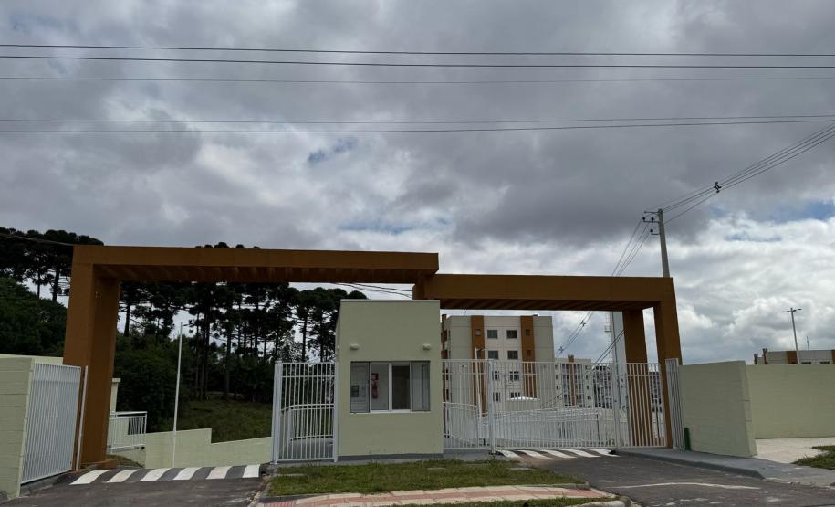 Recursos estaduais ajudam 144 famílias de Almirante Tamandaré a conquistarem a moradia própria