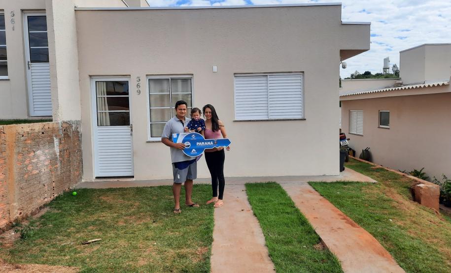 Cohapar entrega residencial com 80 casas em Joaquim Távora