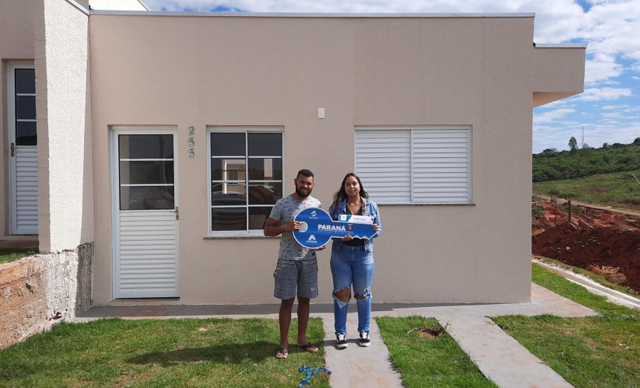 Cohapar entrega residencial com 80 casas em Joaquim Távora