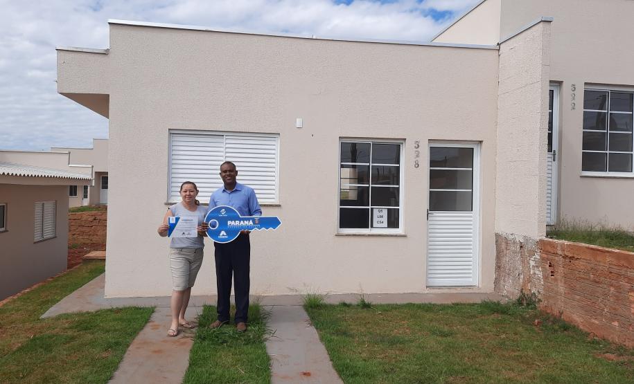 Cohapar entrega residencial com 80 casas em Joaquim Távora