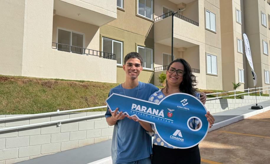 Com mais de R$ 2 milhões do Casa Fácil, residencial com 200 apartamentos é entregue em Maringá