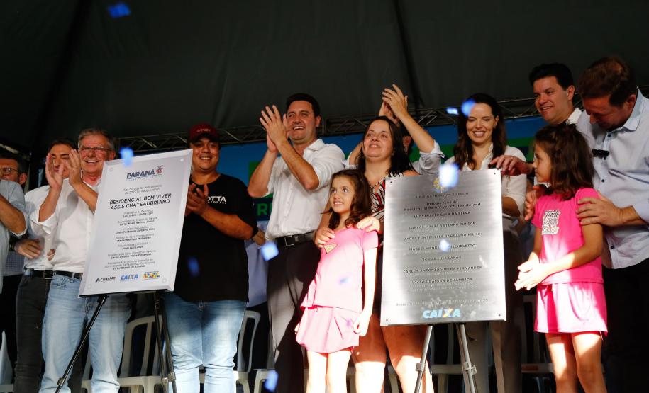 Governador inaugura bairro planejado com 371 casas em Assis Chateubriand