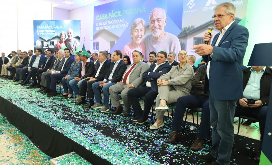 Estado vai investir mais R$ 100 milhões para regularizar 50 mil imóveis em todo o Paraná