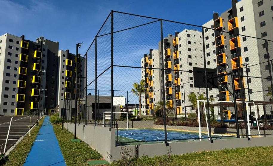 Sonho realizado: governador entrega residencial com 528 apartamentos em Guarapuava