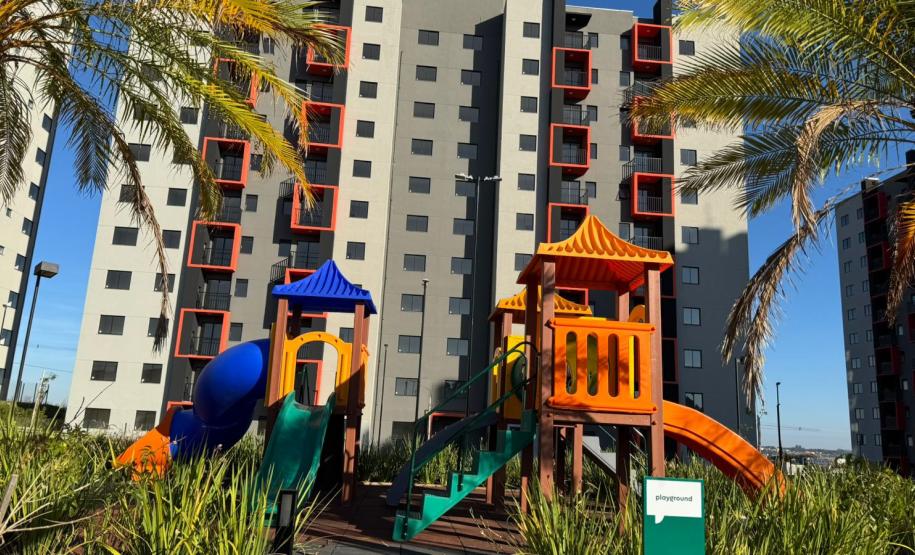 Sonho realizado: governador entrega residencial com 528 apartamentos em Guarapuava